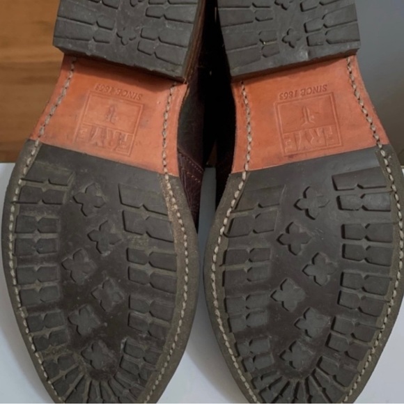 FRYE Durado Lug Leather Knee High
Riding Boots, brown - Picture 8 of 11